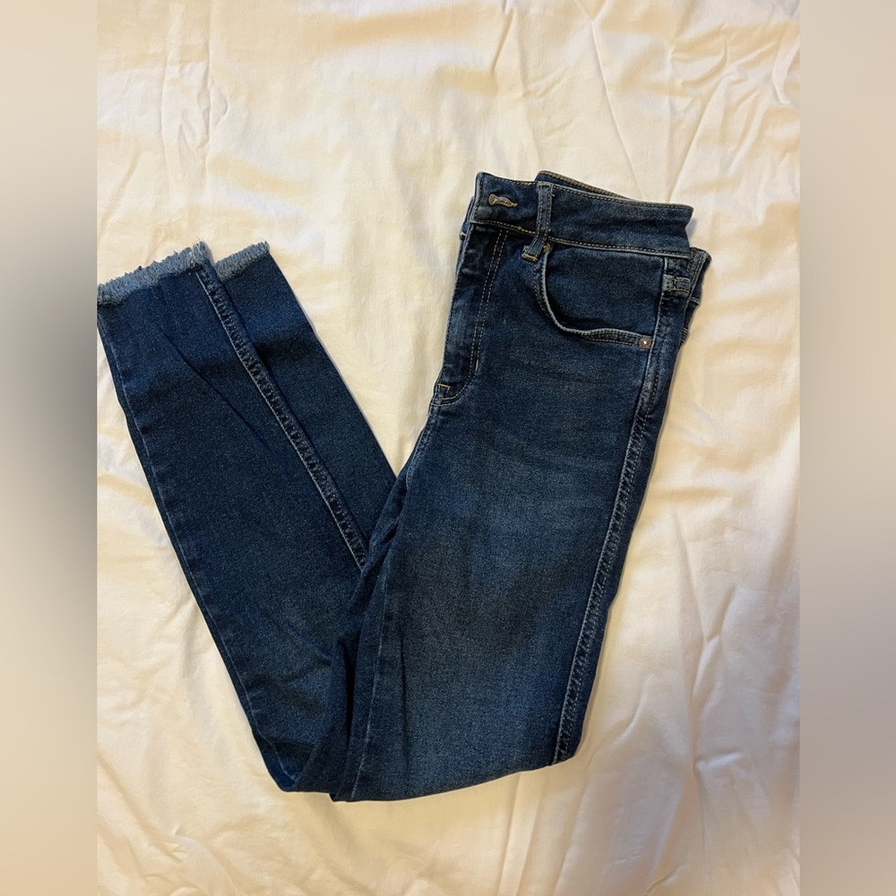 Free People Skinny Jeans, Size 27, Medium Dark Wash, Never Worn